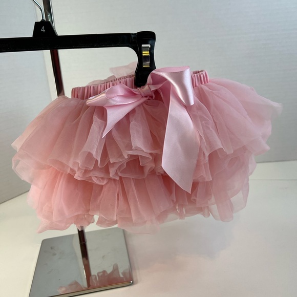 Tortoise and Rabbit Pink Baby Girls Tutu w/Bow Size M - Picture 6 of 10